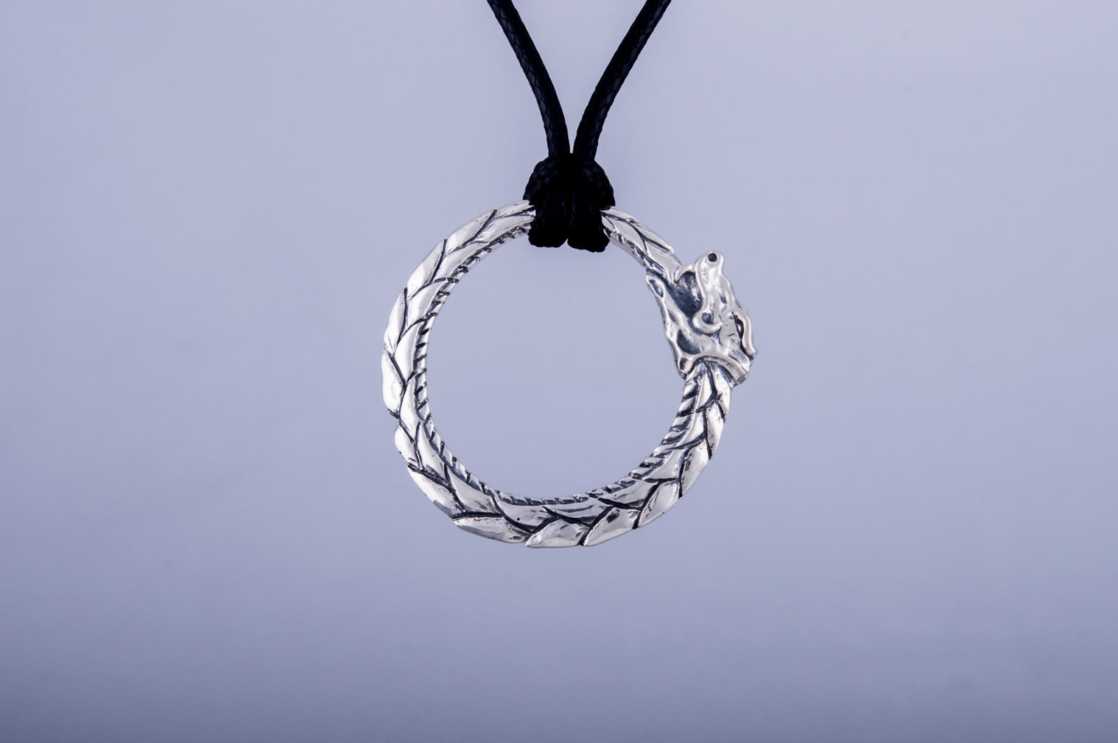 Pendentif Ouroboros Viking — Argent 925