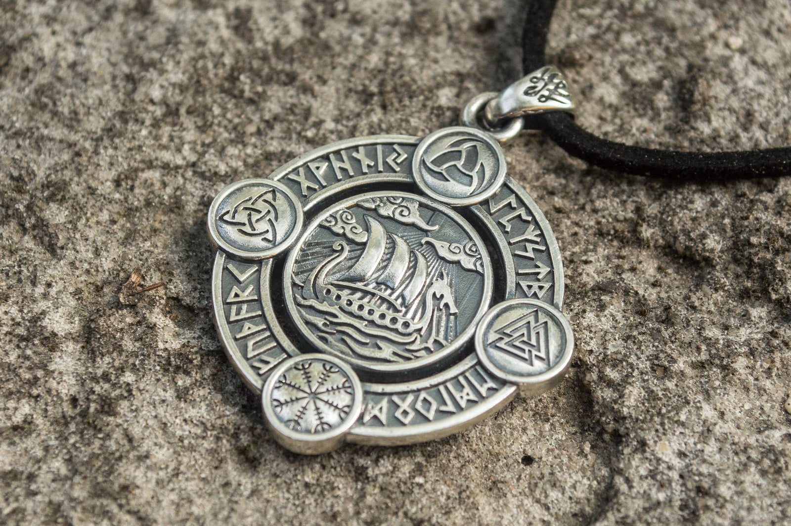 Pendentif Futhark — Argent 925