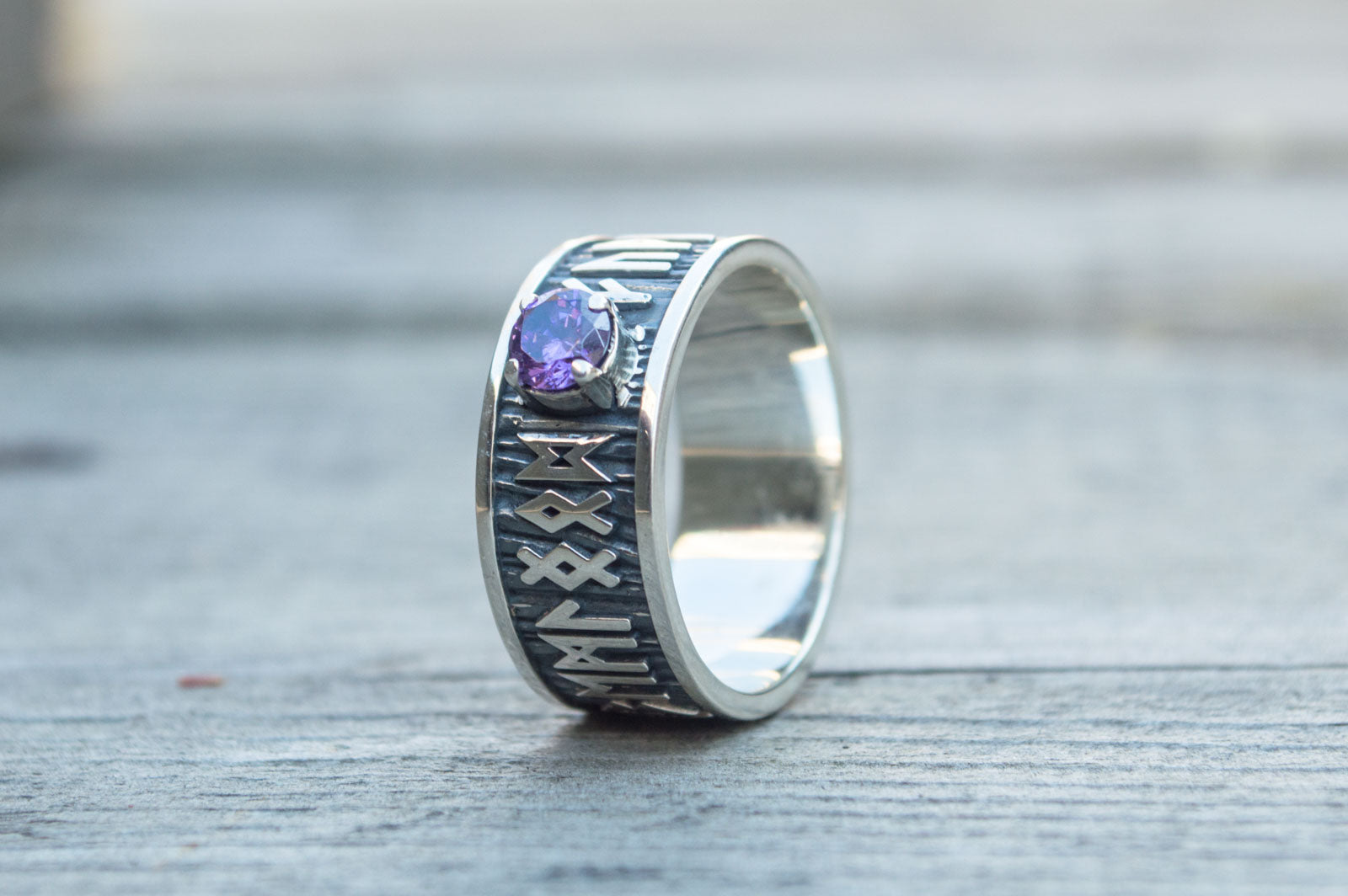 Bague Runes et Ornement Zircon Cubique — Argent 925
