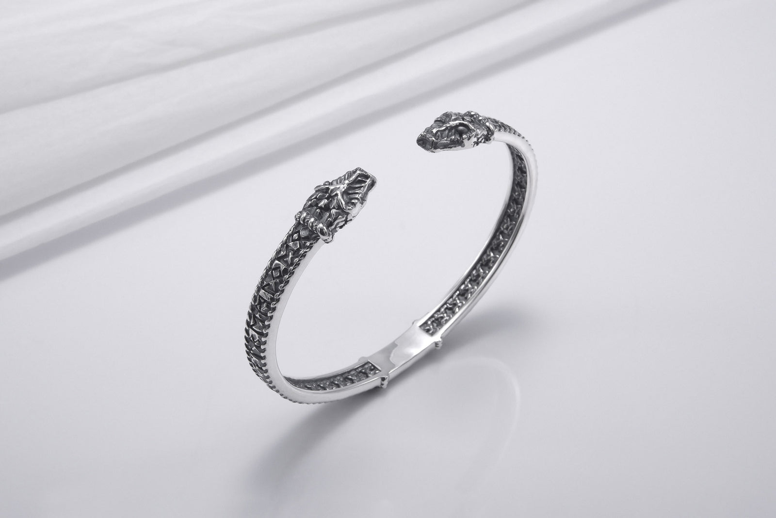 Bracelet Texturé Jörmungand et Futhark Ancien — Argent 925