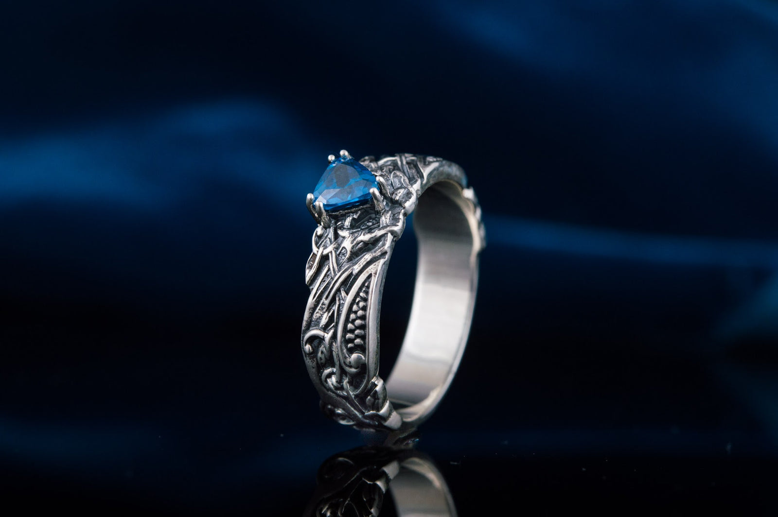 Bague Ornement pierre bleue Anneau — Argent 925