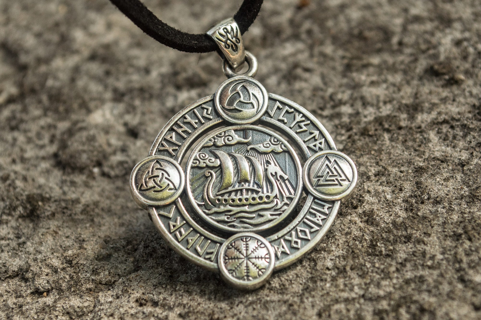 Pendentif Futhark — Argent 925