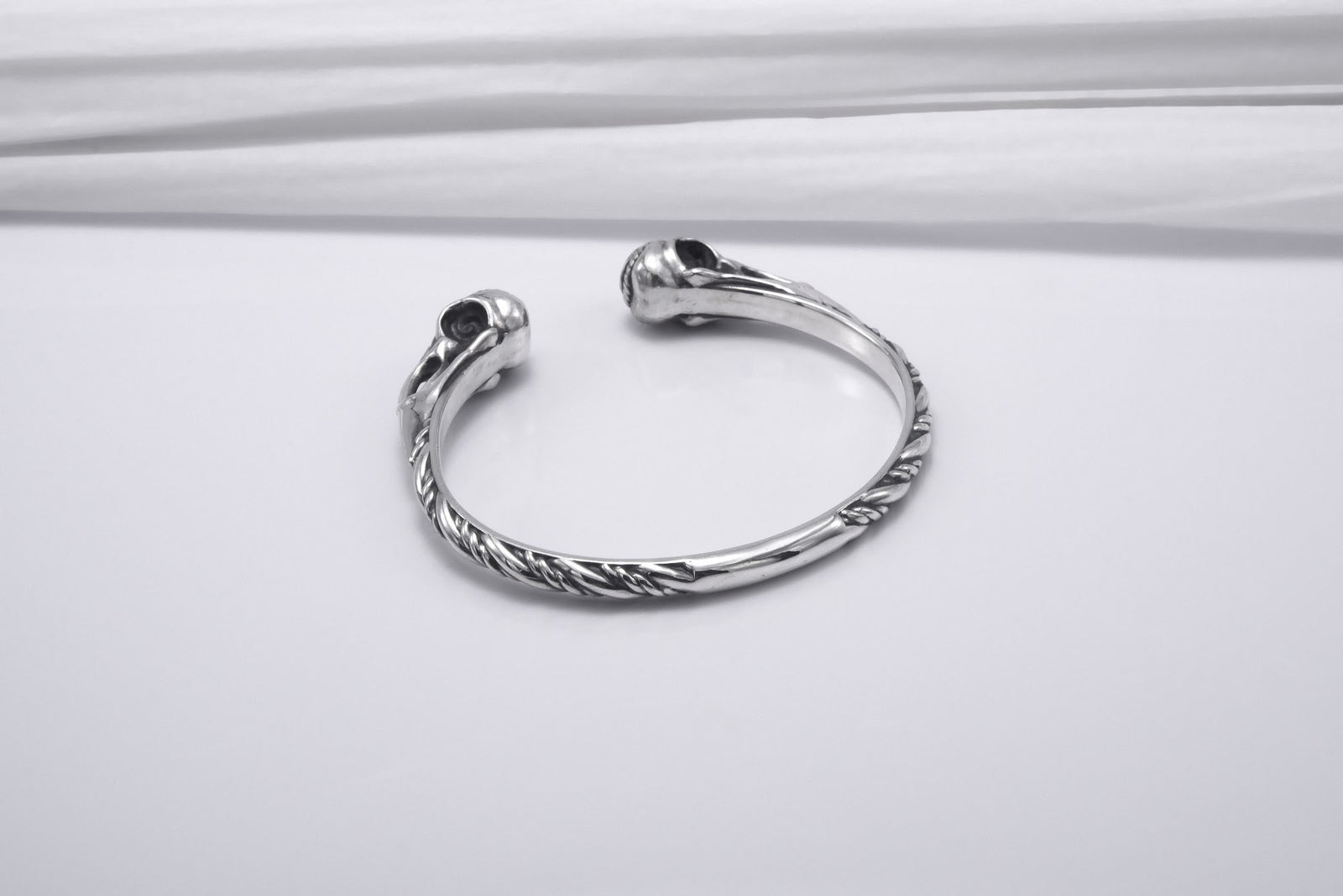 Bracelet Corbeau et Tête de Mort pierre rouge — Argent 925