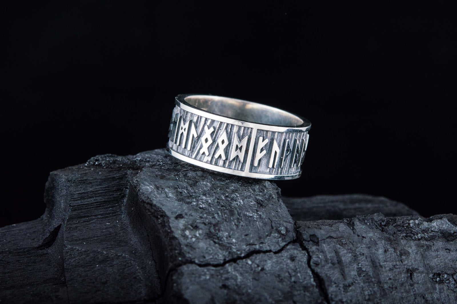 Bague Futhark Ancien et Runes Floki — Argent 925