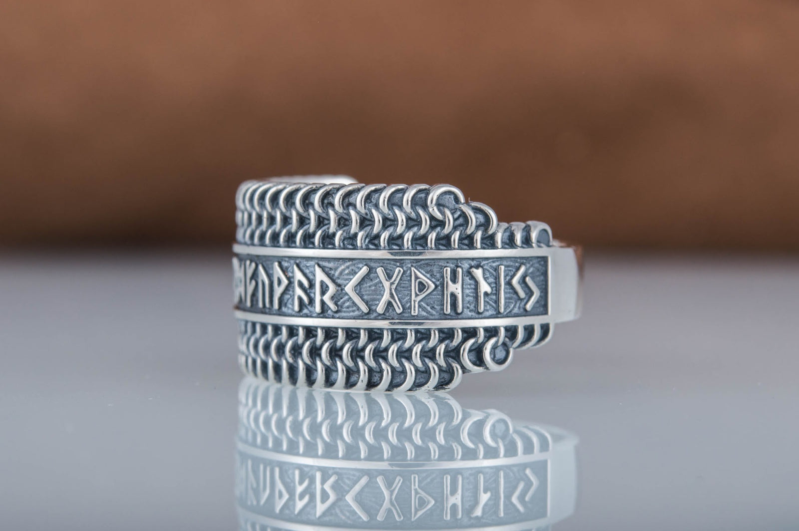 Bague Futhark Ancien et Runes Ivar — Argent 925