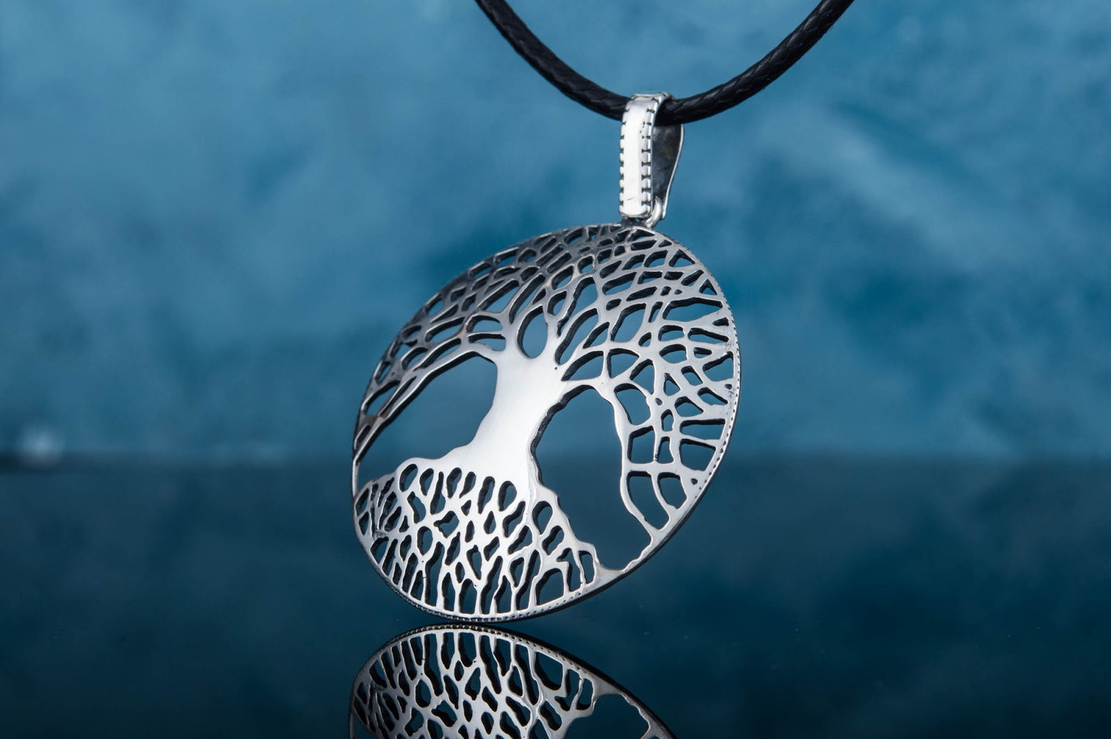 Pendentif Yggdrasil et Arbre Viking — Argent 925