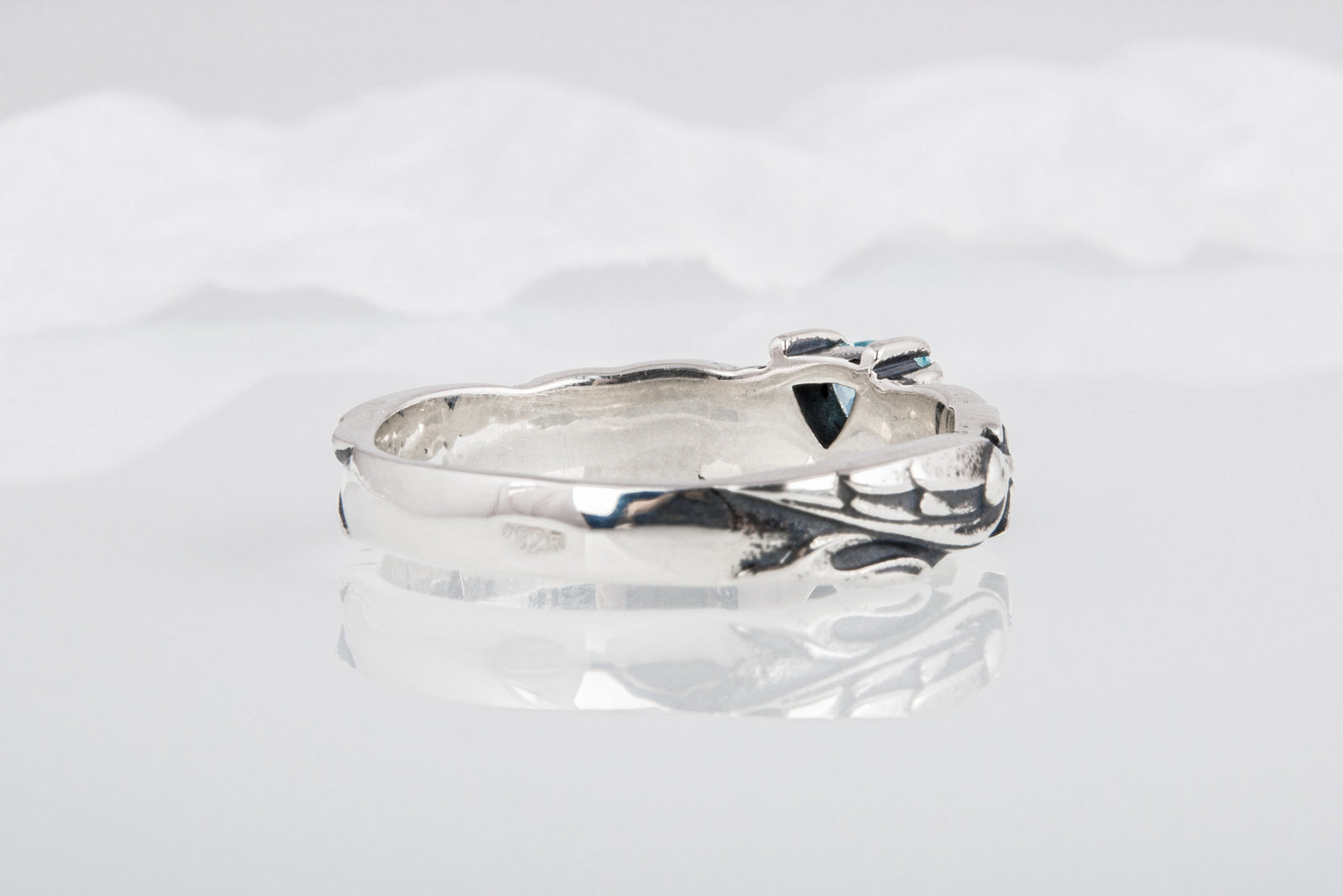 Bague Ornement pierre bleue — Argent 925