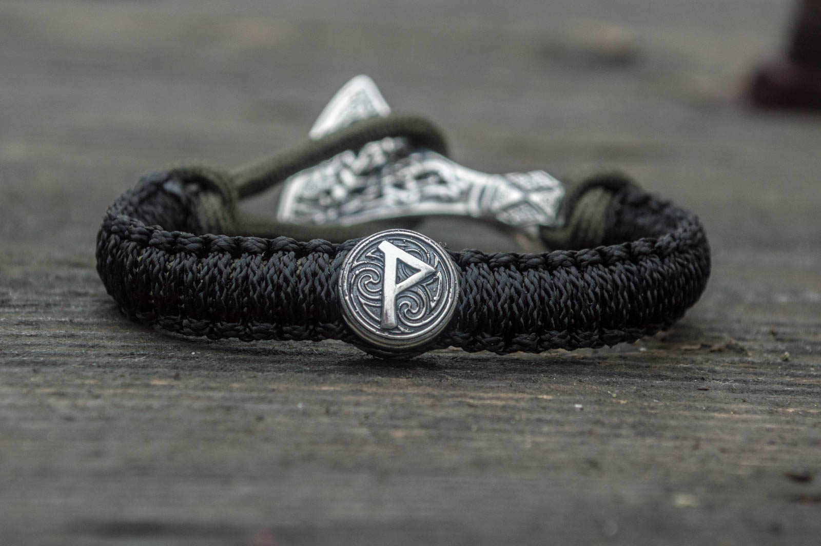Bracelet Paracorde Médaillon Erik — Argent 925