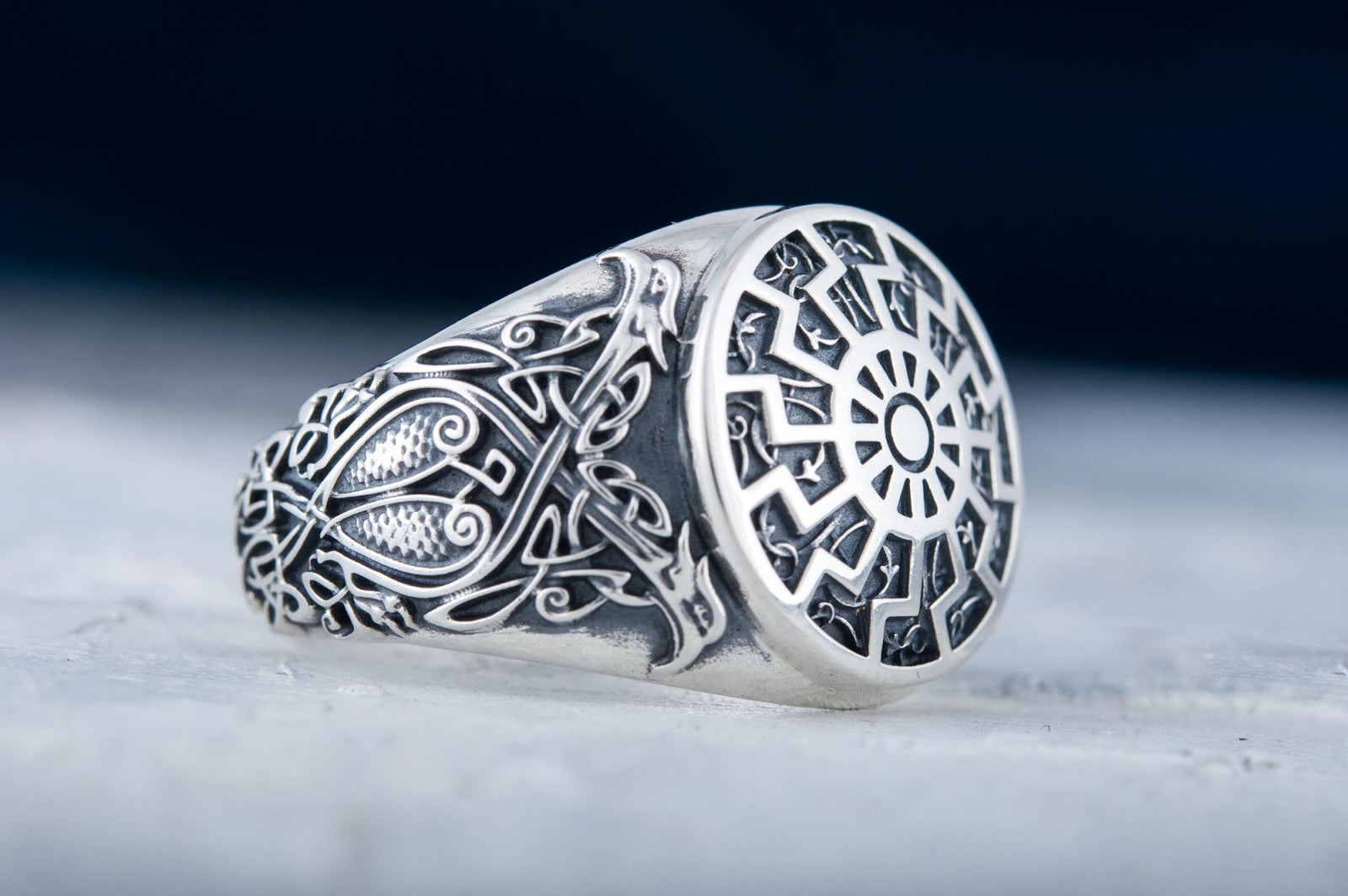 Bague Soleil Noir et Ornement — Argent 925