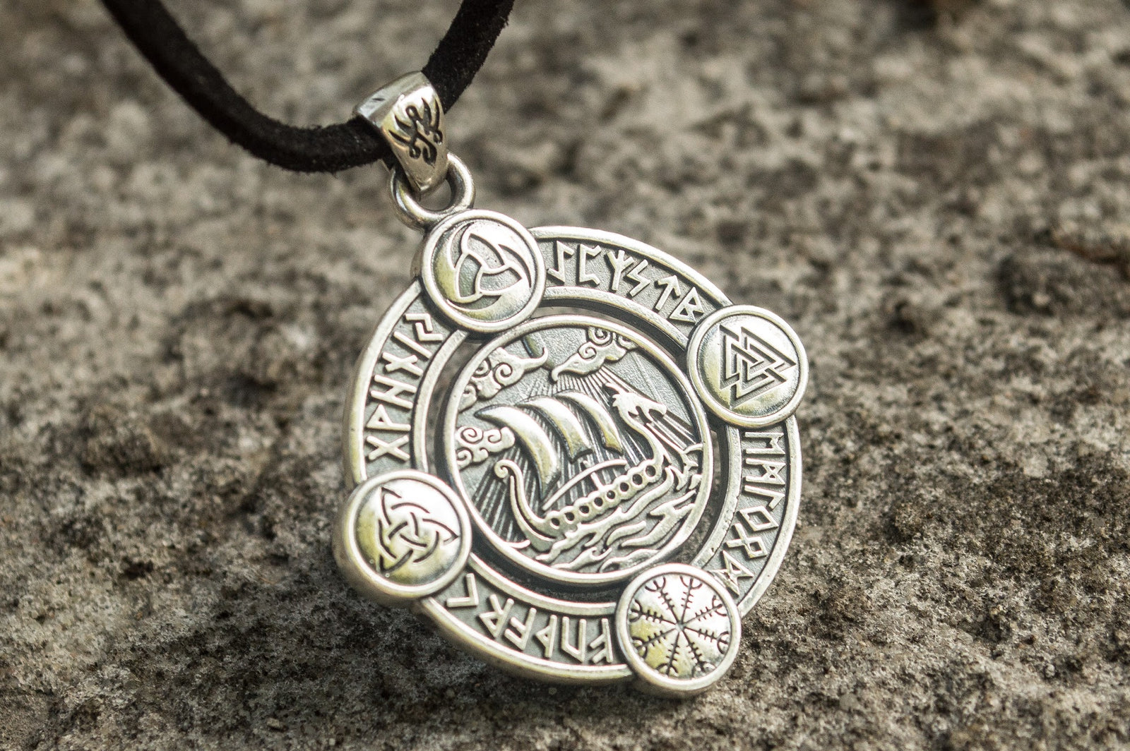 Pendentif Futhark — Argent 925