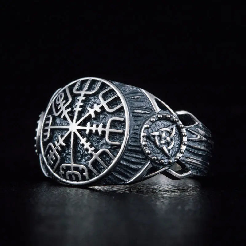 BAGUE VEGVISIR (ARGENT) - Viking Héritage