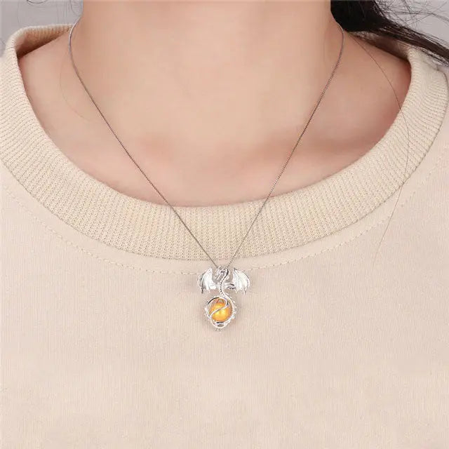 COLLIER DRAGON POUR FEMME (ARGENT) - Viking Héritage