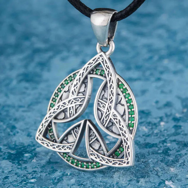 COLLIER TRIQUETRA (ARGENT) - Viking Héritage