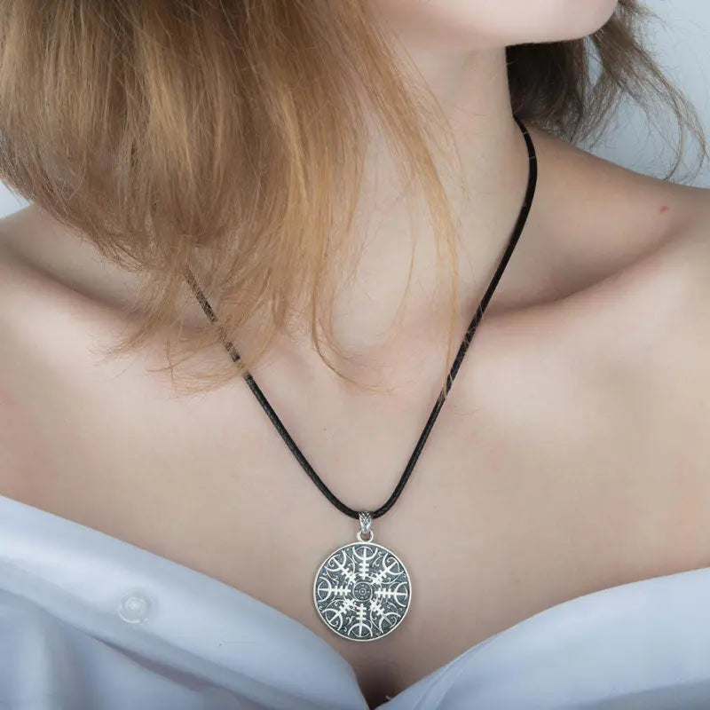 Collier Aegishjalmur (Argent Massif) - Viking Héritage