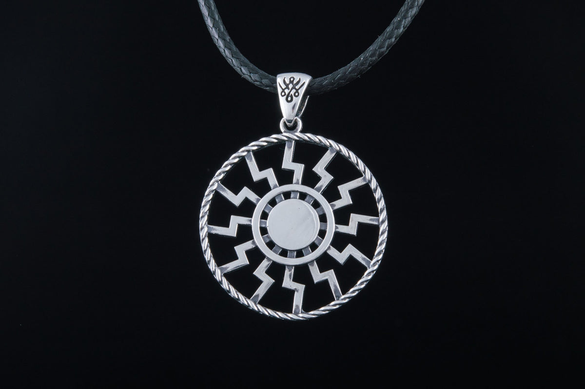 Pendentif Soleil Noir Petit Modèle — Argent 925