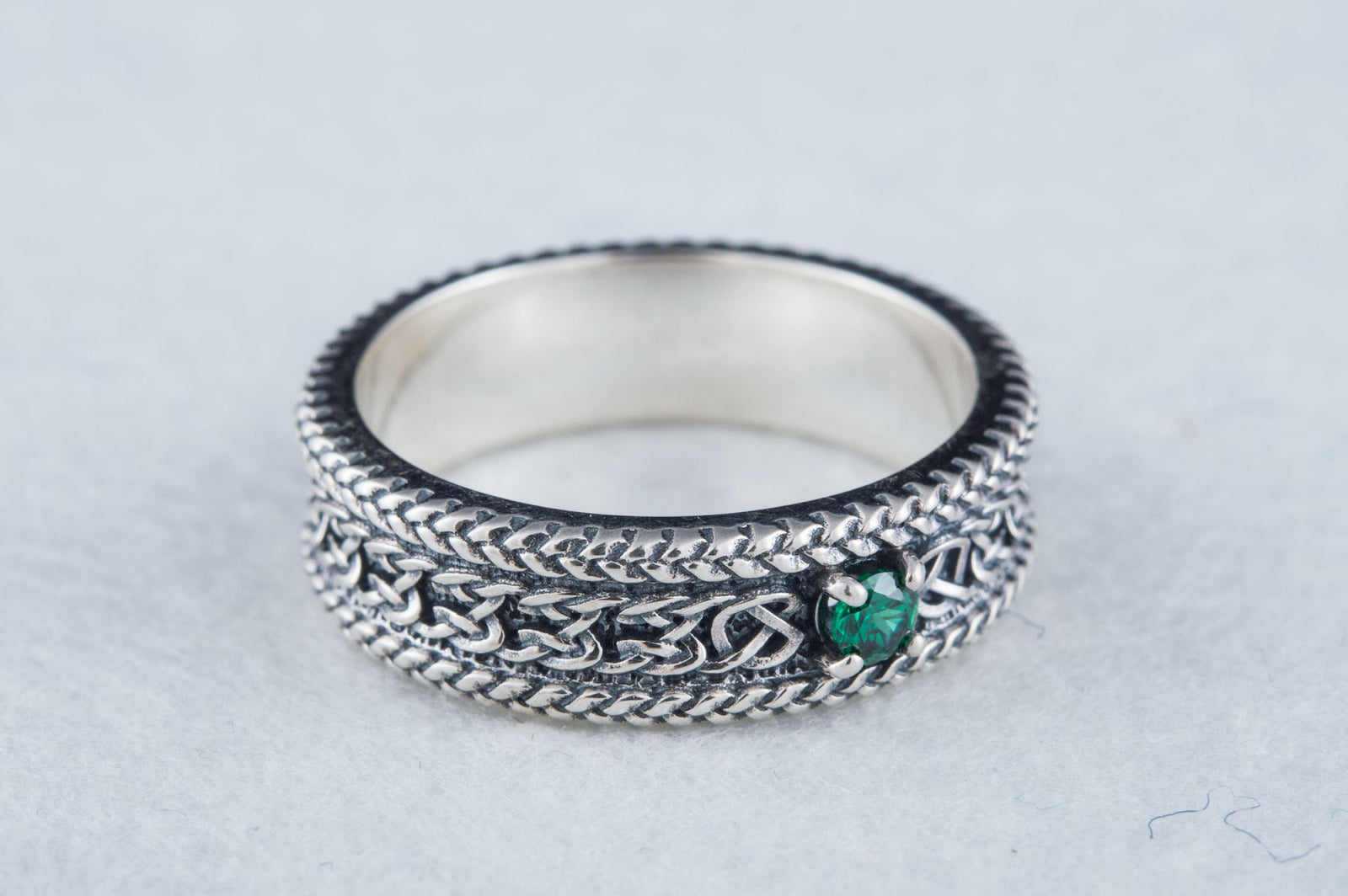 Bague Ornement sertie de pierres Anneau — Argent 925