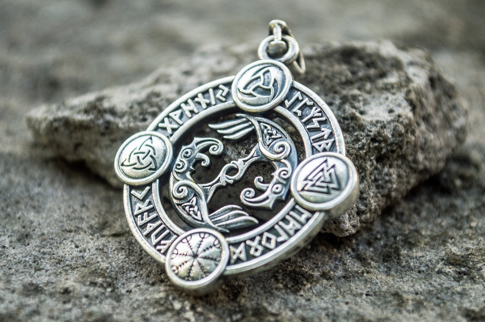 Pendentif Odin et Corbeau — Argent 925