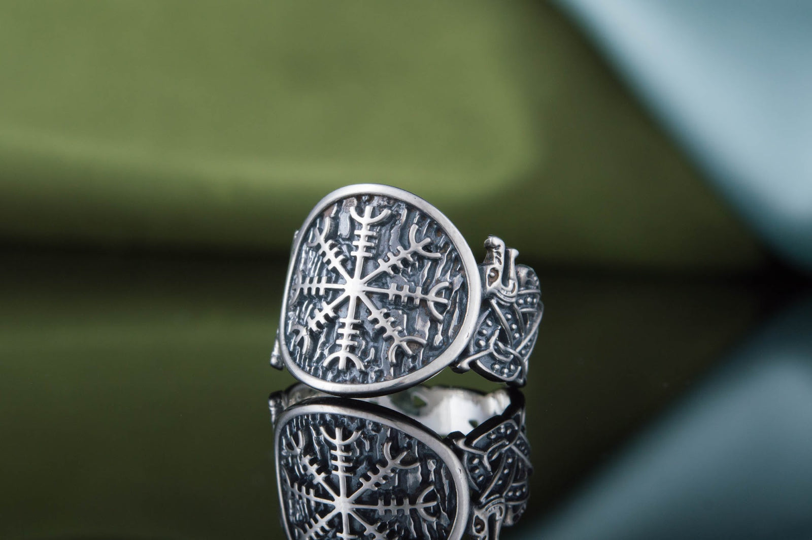Bague Aegishjalmur et Ornement Chevalière — Argent 925