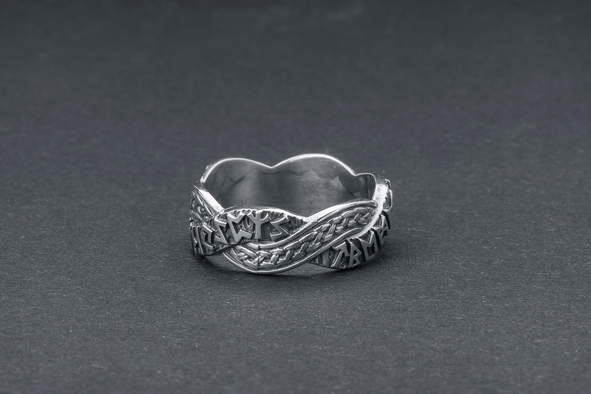 Bague Futhark Ancien et Runes Sigrun — Argent 925