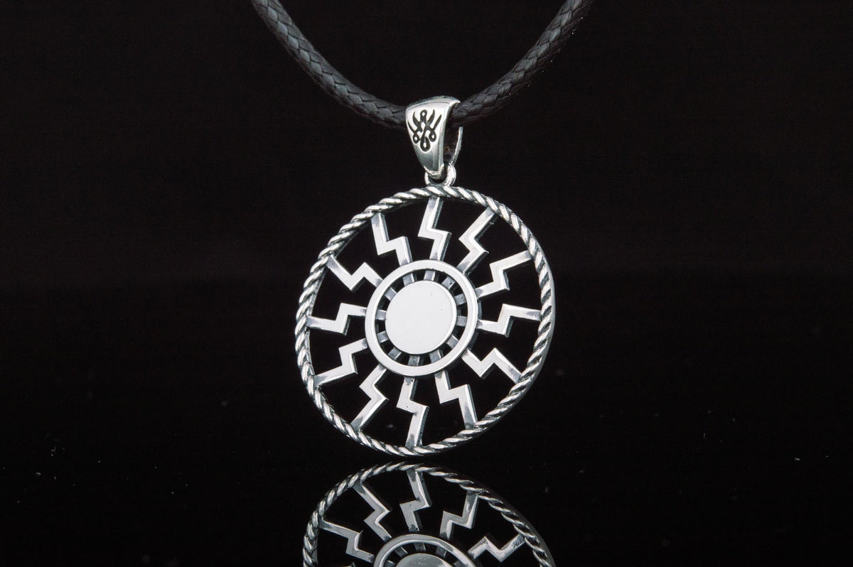 Pendentif Soleil Noir Petit Modèle — Argent 925