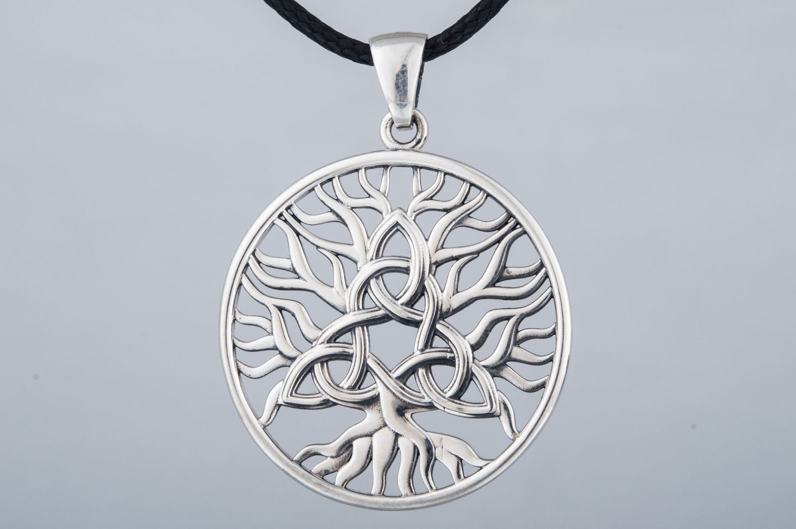 Pendentif Yggdrasil et Triquetra — Argent 925