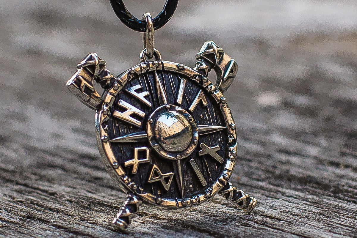 Pendentif Bouclier et Haches Arme — Argent 925