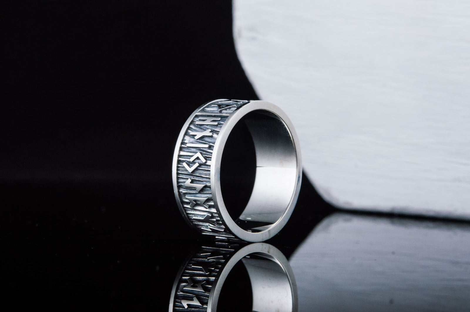 Bague Futhark Ancien et Runes Floki — Argent 925