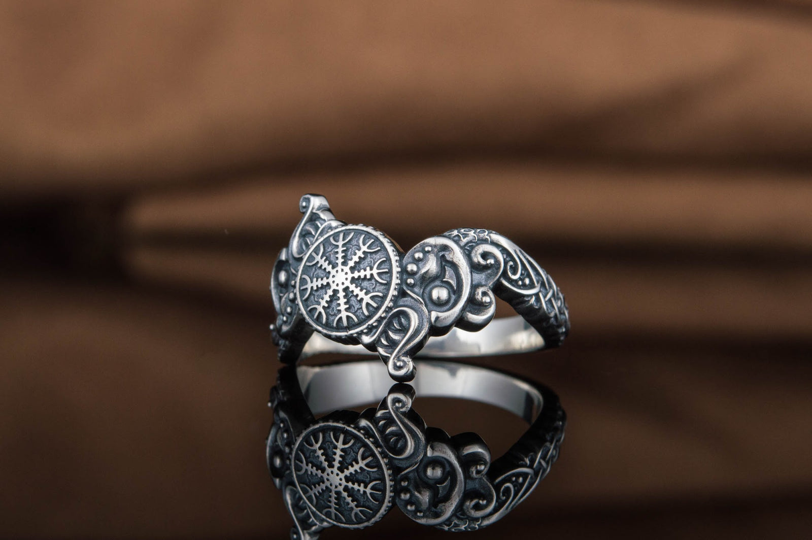 Bague Aegishjalmur et Loup — Argent 925