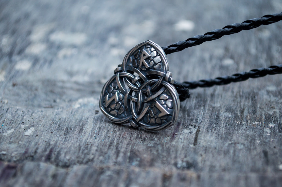 Pendentif Runique Ragnar — Argent 925