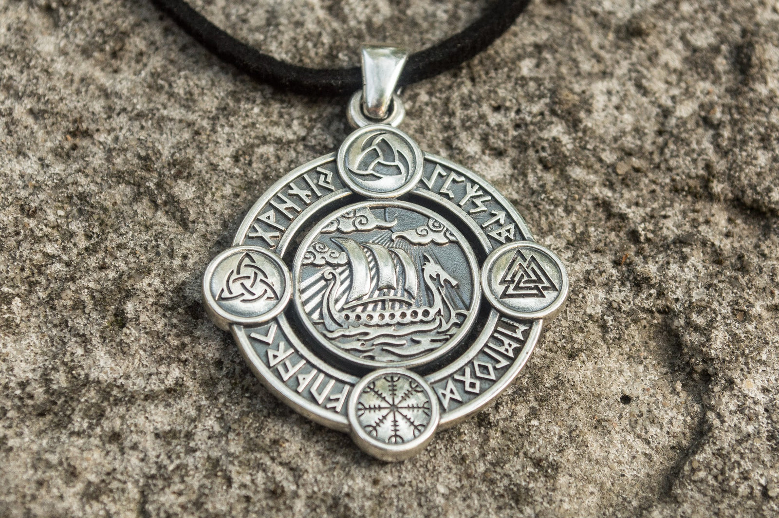 Pendentif Futhark — Argent 925