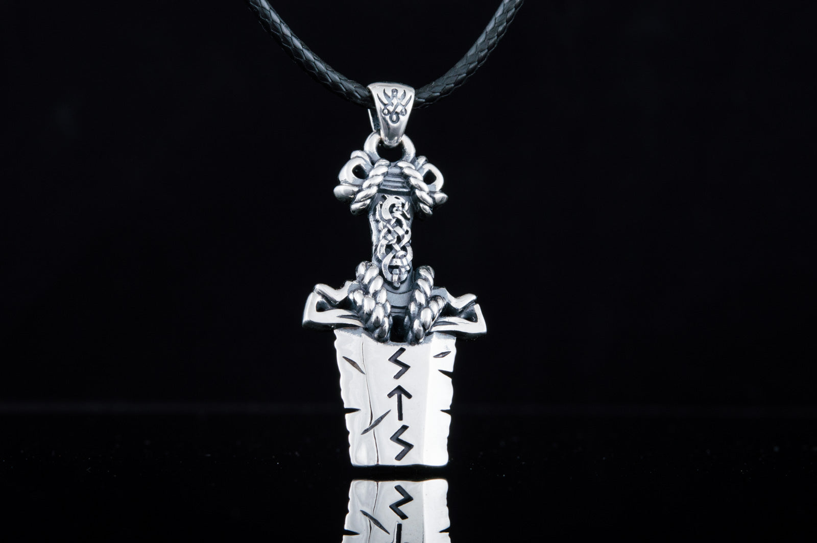 Pendentif Épée et Ornement — Argent 925