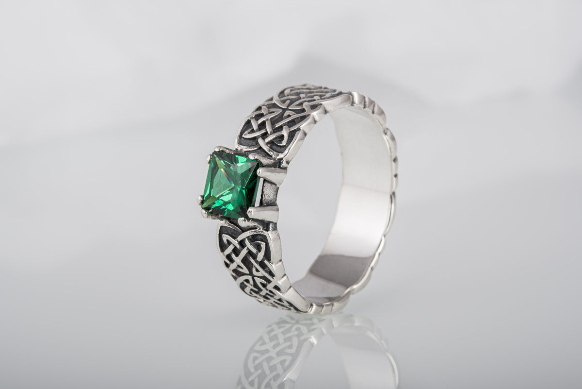 Bague Ornement et Zircon Cubique pierre verte — Argent 925