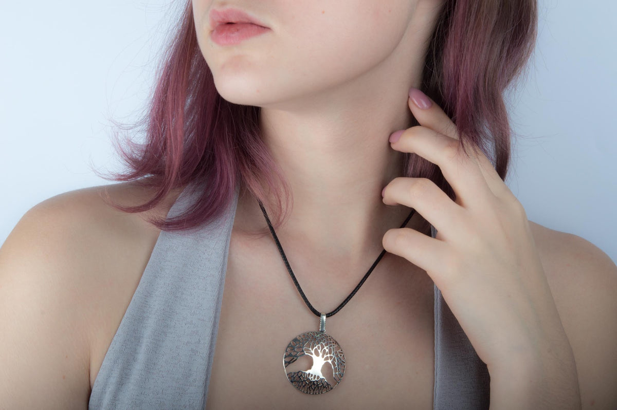 Pendentif Yggdrasil et Arbre Viking — Argent 925