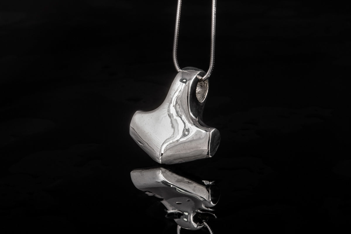 Pendentif Lisse Marteau de Thor et Mjölnir — Argent 925