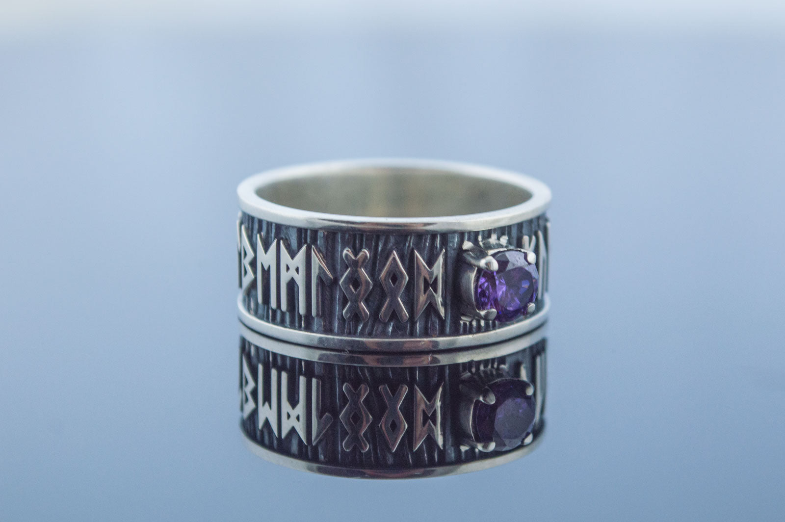 Bague Runes et Ornement Zircon Cubique — Argent 925