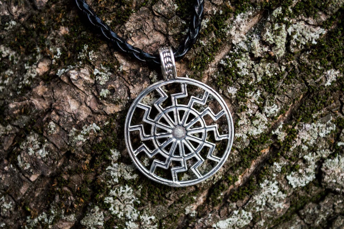 Pendentif Soleil Noir Alva — Argent 925