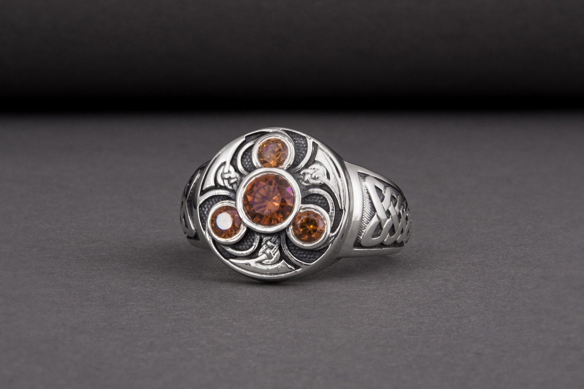 Bague Triquetra et Ornement sertie de pierres — Argent 925