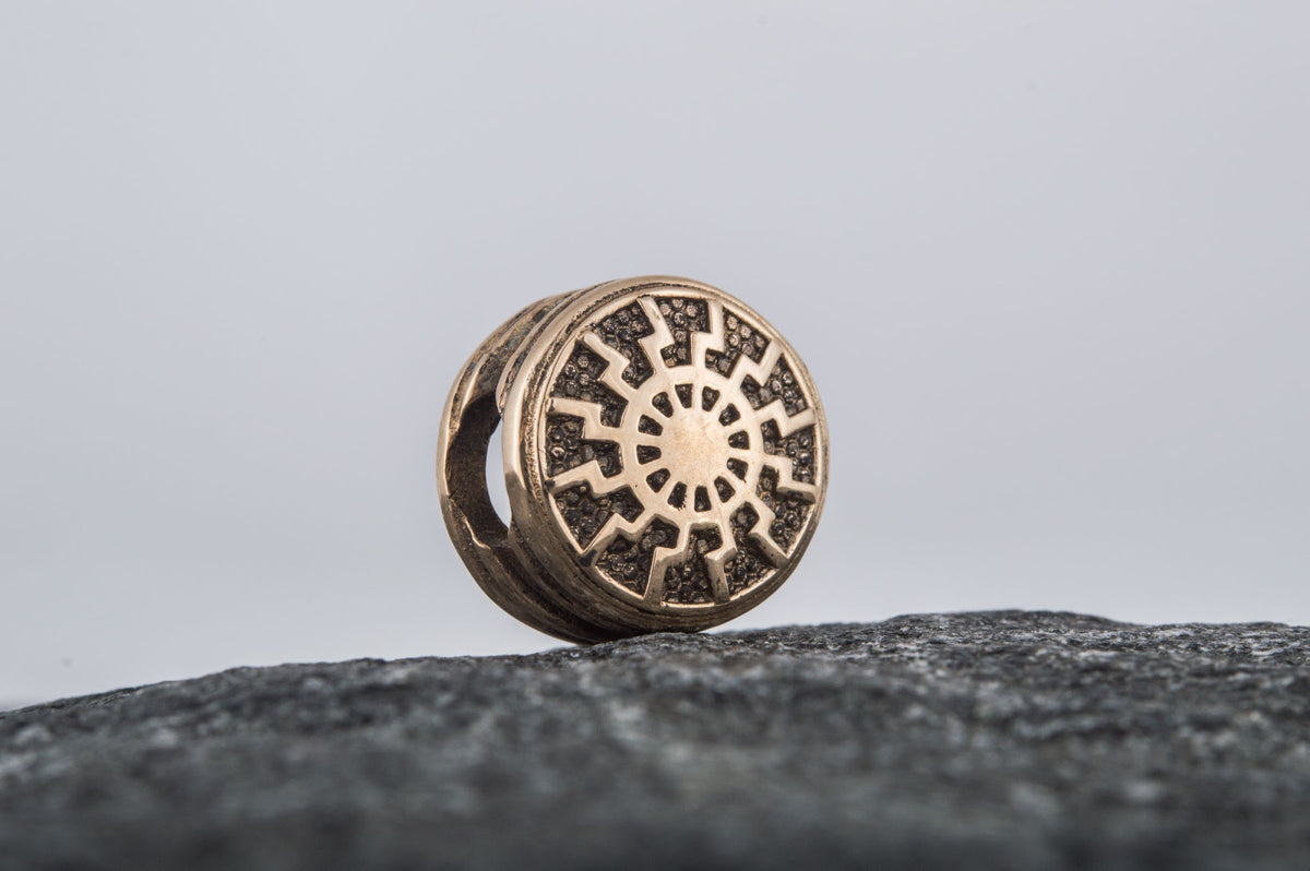 Perle de Barbe Médaillon Soleil Noir — Bronze