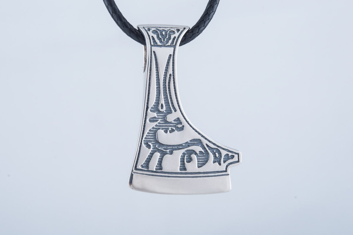Pendentif Hache et Ornement Veles — Argent 925