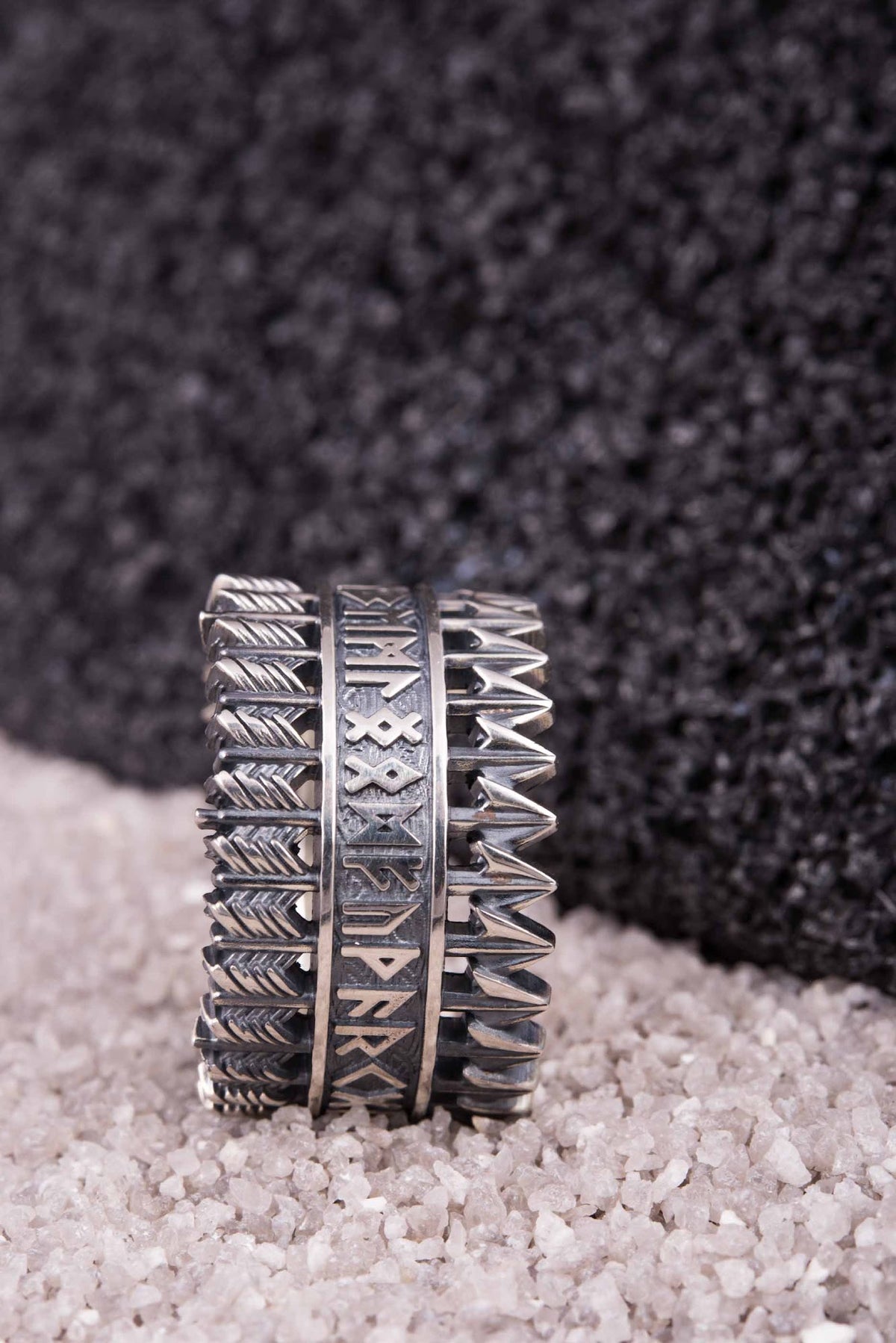 Bague Futhark Ancien et Runes Bjorn — Argent 925