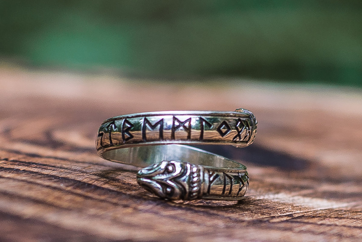 Bague Ouroboros et Futhark Ancien — Argent 925