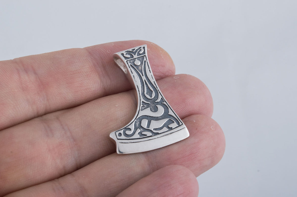 Pendentif Hache et Ornement Veles — Argent 925