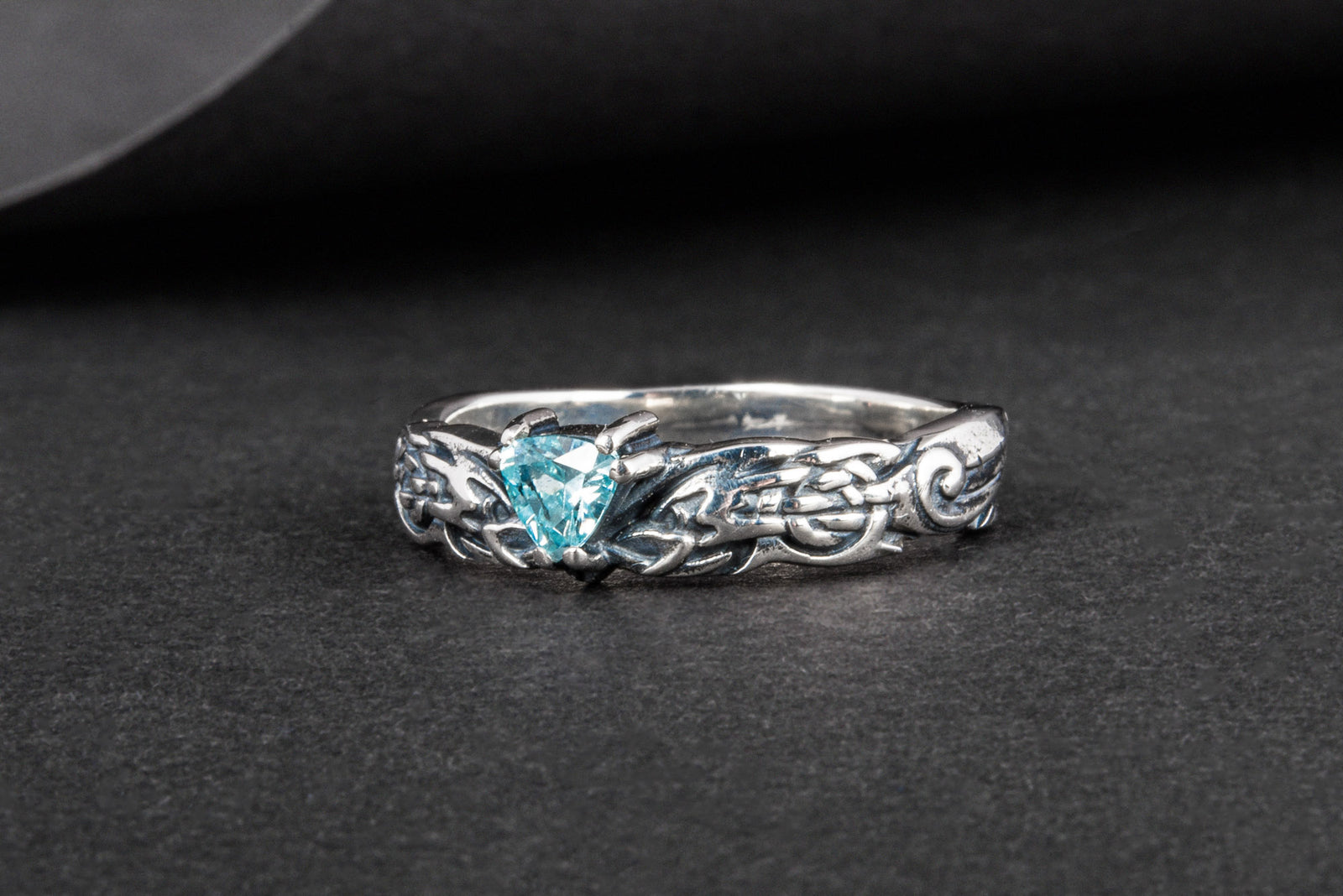 Bague Ornement pierre bleue — Argent 925