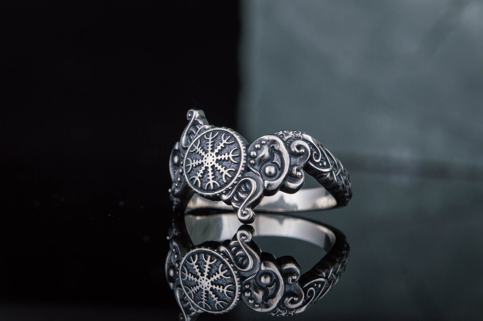 Bague Aegishjalmur et Loup — Argent 925