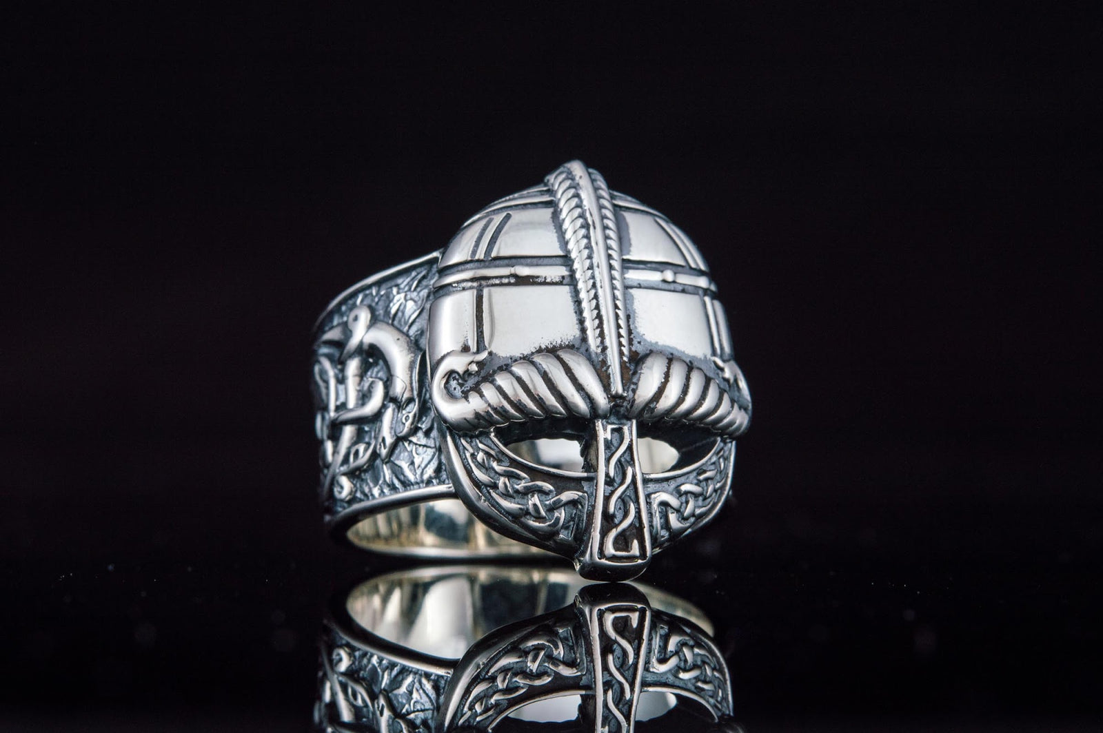 Bague Casque et Ornement Massive — Argent 925
