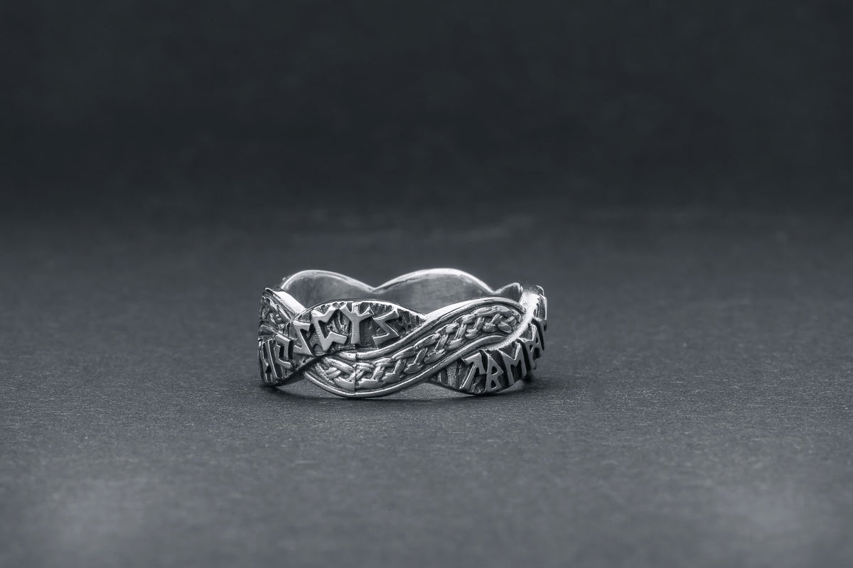 Bague Futhark Ancien et Runes Sigrun — Argent 925