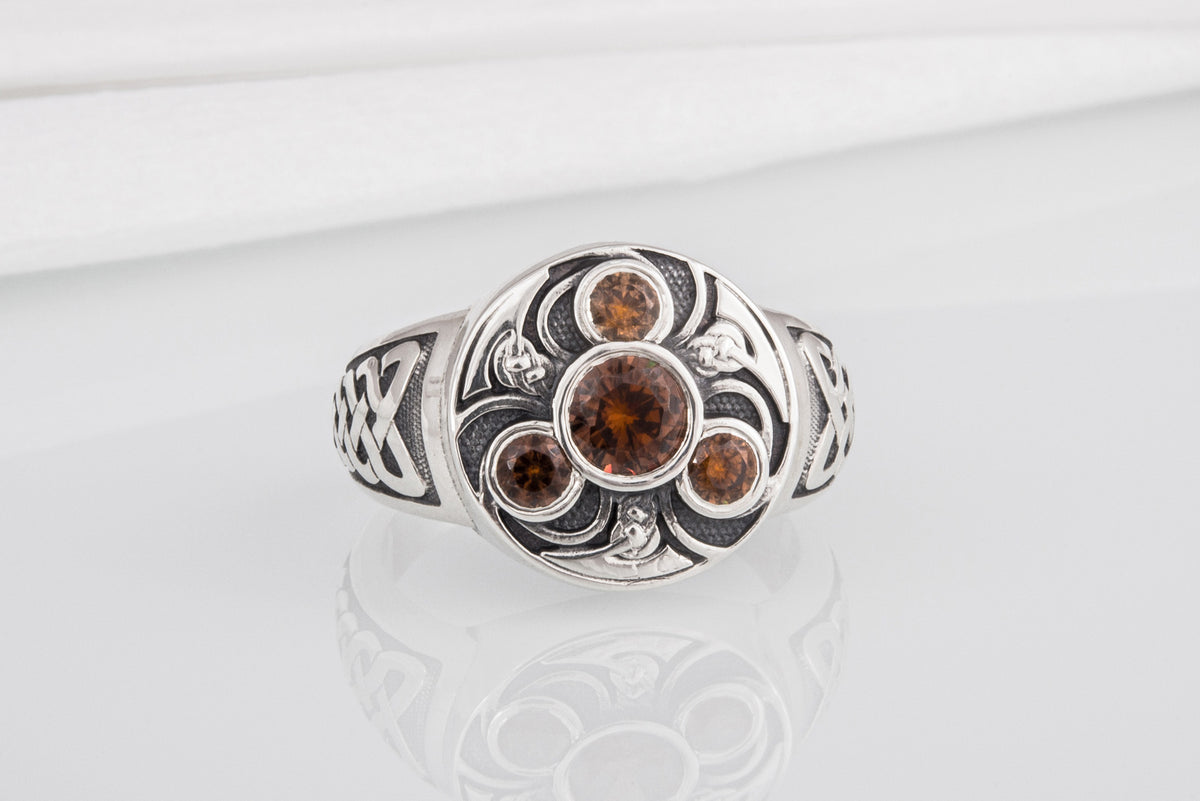 Bague Triquetra et Ornement sertie de pierres — Argent 925