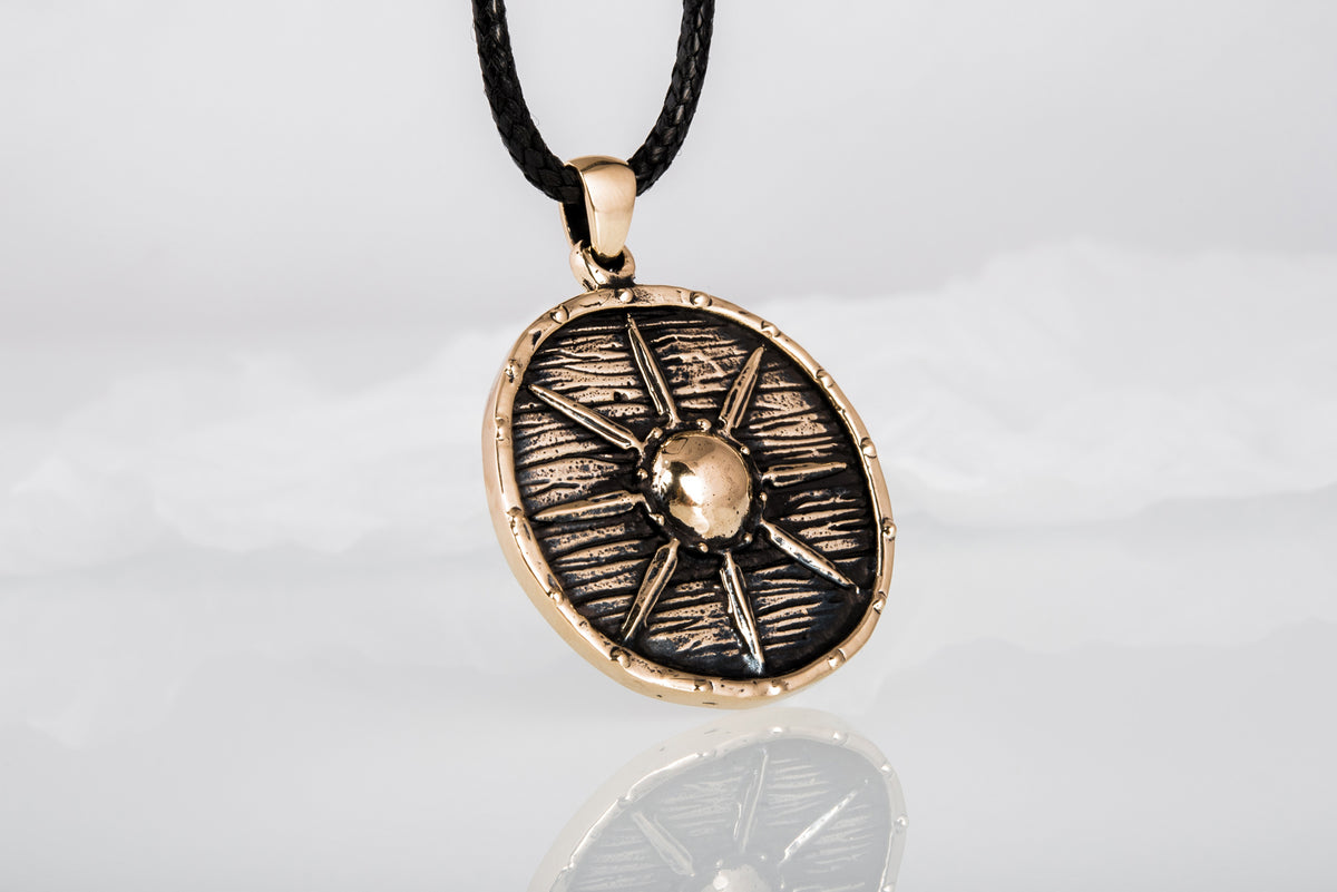Pendentif Arme Alva — Bronze