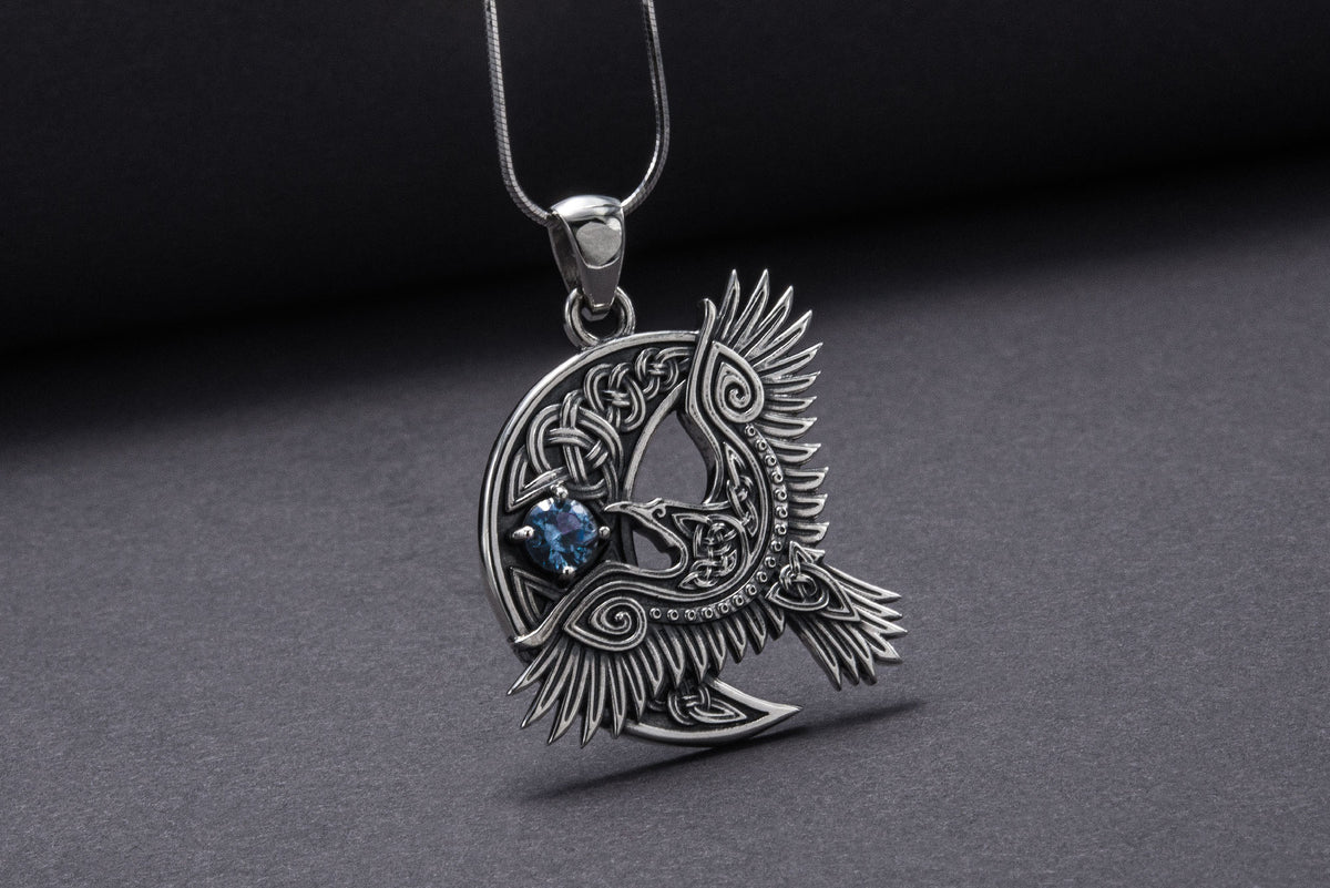 Pendentif Corbeau serti de pierres — Argent 925
