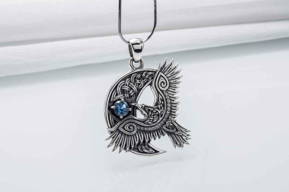 Pendentif Corbeau serti de pierres — Argent 925